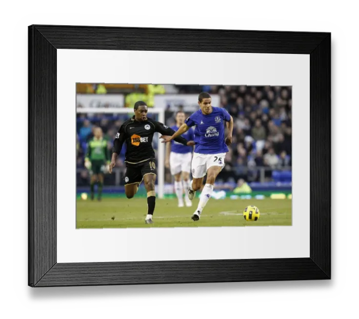 Framed Print : Barclays Premier League - Everton v Wigan Athletic - Goodison Park Framed Print : Barclays Premier League - Everton v Wigan Athletic - Goodison Park
