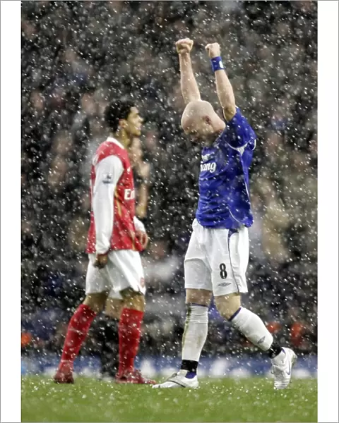 Everton v Arsenal - Andrew Johnson celebrates at the end of the game