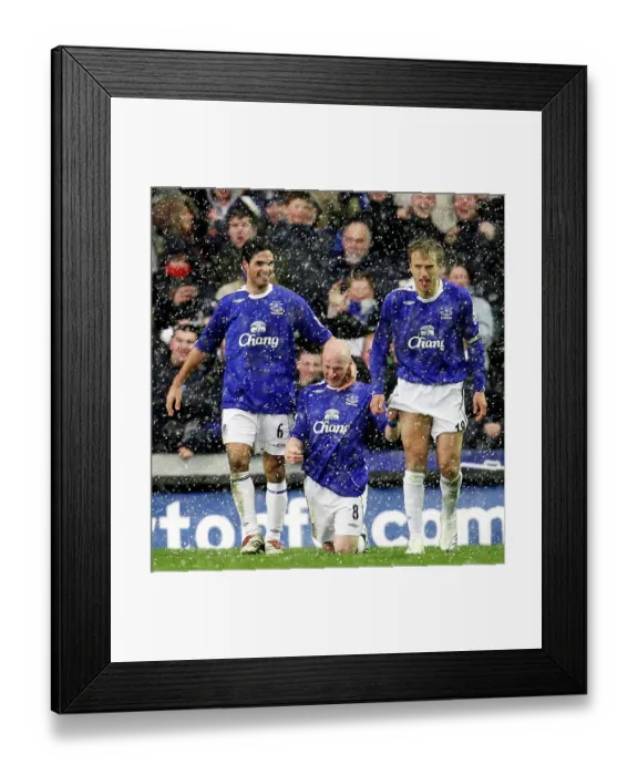 Framed Print : Football - Everton v Arsenal FA Barclays Premiership - Goodison Park - 18 / 3 / 07 Andrew Johnson celebr Framed Print : Football - Everton v Arsenal FA Barclays Premiership - Goodison Park - 18 / 3 / 07 Andrew Johnson celebr