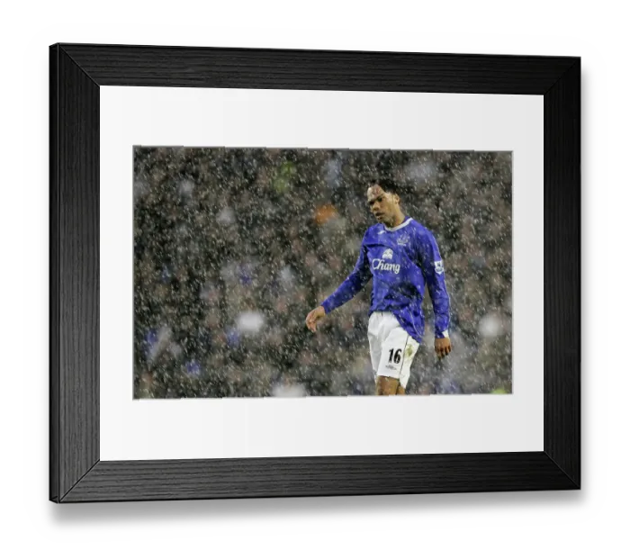 Framed Print : Football - Everton v Arsenal FA Barclays Premiership - Goodison Park - 18 / 3 / 07 Evertons Joleon Lesc Framed Print : Football - Everton v Arsenal FA Barclays Premiership - Goodison Park - 18 / 3 / 07 Evertons Joleon Lesc