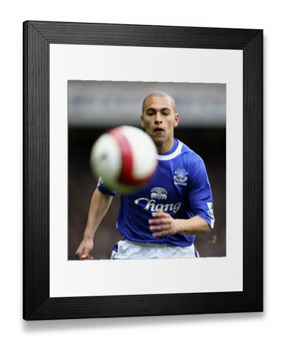 Framed Print : Everton v Arsenal - James Vaughan Framed Print : Everton v Arsenal - James Vaughan