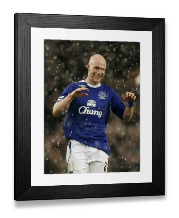 Framed Print : Evertons goalscorer Johnson celebrates following an English Premier League soccer match against Ars Framed Print : Evertons goalscorer Johnson celebrates following an English Premier League soccer match against Ars