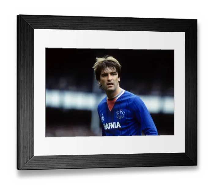 Framed Print : Kevin Ratcliffe in Action: Everton vs Coventry City - Division One Championship Clash Framed Print : Kevin Ratcliffe in Action: Everton vs Coventry City - Division One Championship Clash