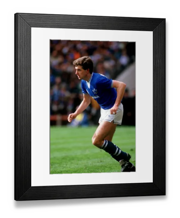 Framed Print : Everton FC vs Luton Town: FA Cup Semi-Final Showdown - Kevin Sheedy's Unyielding Determination Framed Print : Everton FC vs Luton Town: FA Cup Semi-Final Showdown - Kevin Sheedy's Unyielding Determination