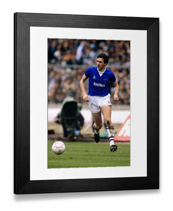 Framed Print : Milk Cup Final - Liverpool v Everton Framed Print : Milk Cup Final - Liverpool v Everton