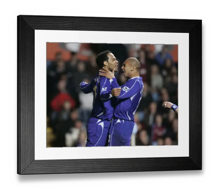 Framed Print : Aston Villa v Everton oleon Lescott celebrates scoring with team mate James Vaughan Framed Print : Aston Villa v Everton oleon Lescott celebrates scoring with team mate James Vaughan