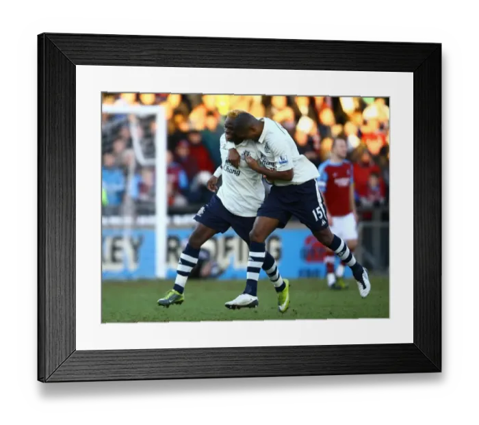 Framed Print : Everton's Louis Saha: Relishing His First Goal Against Scunthorpe United in the FA Cup Third Round (08 January 2011) Framed Print : Everton's Louis Saha: Relishing His First Goal Against Scunthorpe United in the FA Cup Third Round (08 January 2011)