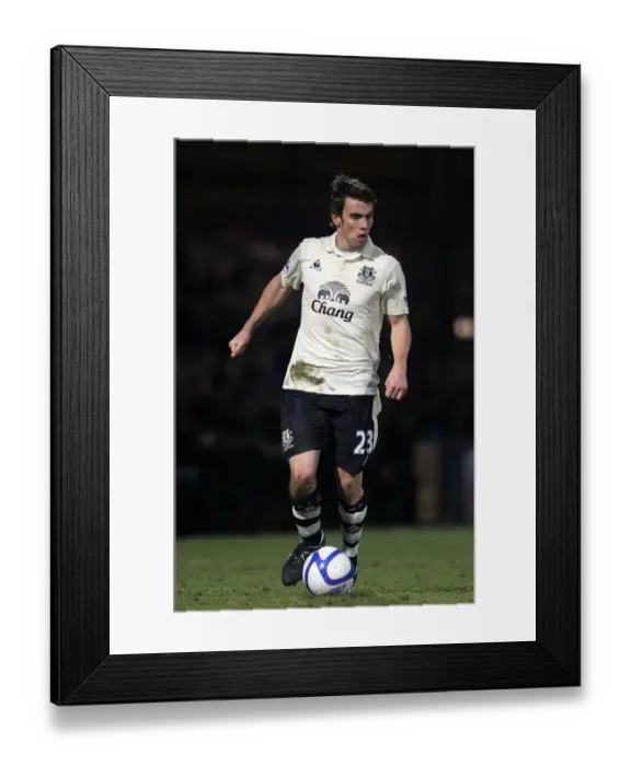 Framed Print : Seamus Coleman in Action: Everton vs Scunthorpe United, FA Cup Third Round, Glanford Park (08 January 2011) Framed Print : Seamus Coleman in Action: Everton vs Scunthorpe United, FA Cup Third Round, Glanford Park (08 January 2011)