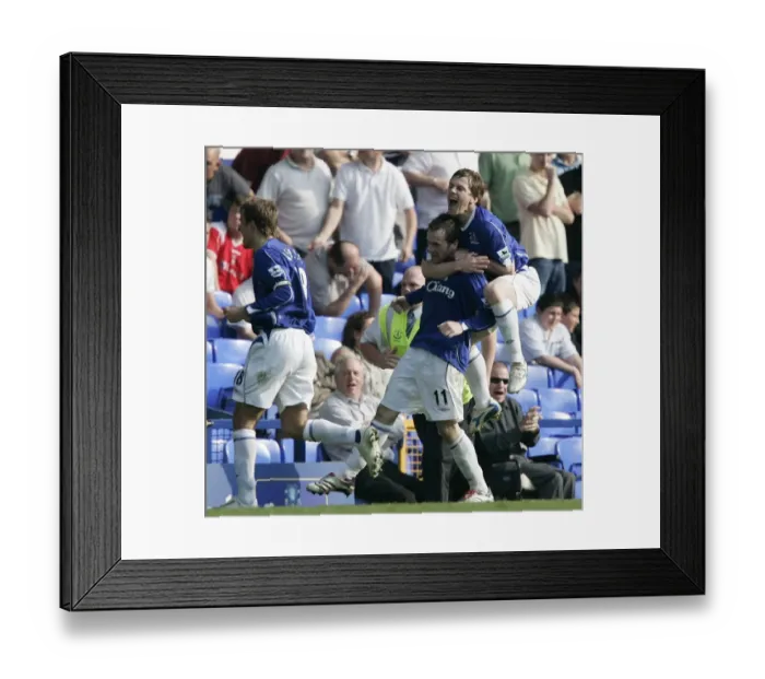 Framed Print : James McFadden's Euphoric Goal Celebration: Everton vs Charlton Athletic Framed Print : James McFadden's Euphoric Goal Celebration: Everton vs Charlton Athletic