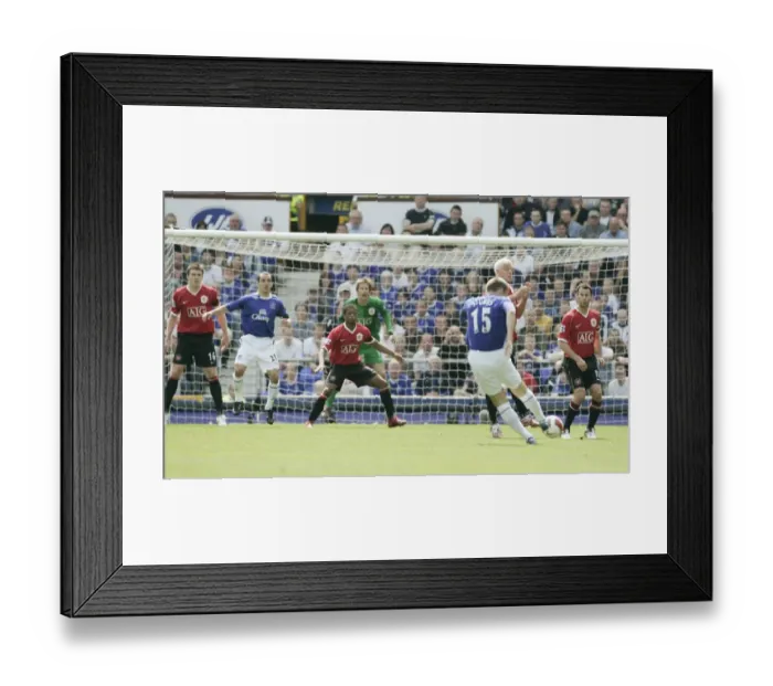 Framed Print : Football - Everton v Manchester United FA Barclays Premiership - Goodison Park - 28 / 4 / 07 Alan Stubbs Framed Print : Football - Everton v Manchester United FA Barclays Premiership - Goodison Park - 28 / 4 / 07 Alan Stubbs