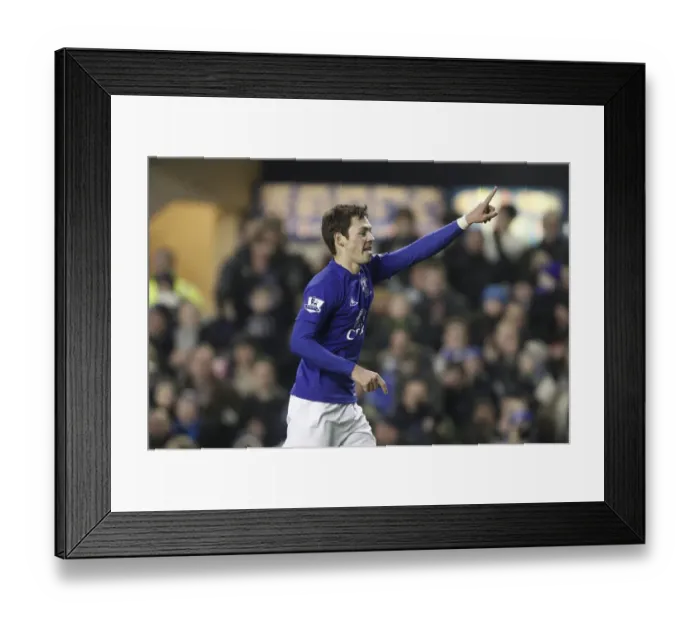 Framed Print : Diniyar Bilyaletdinov's Premier League Debut Goal: Everton vs. West Ham United (22 January 2011) Framed Print : Diniyar Bilyaletdinov's Premier League Debut Goal: Everton vs. West Ham United (22 January 2011)