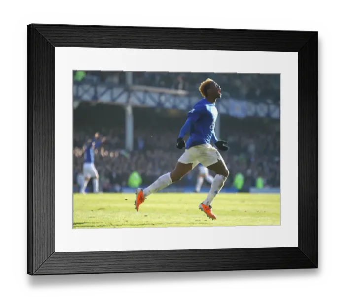 Framed Print : Everton's Louis Saha: Rejoicing in the Thrill of Scoring the Opener Against Chelsea in the FA Cup (2011)
