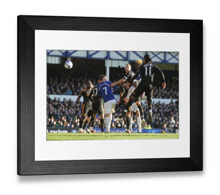Framed Print : Everton's Louis Saha Scores Stunning FA Cup Opener Against Chelsea (29 January 2011) Framed Print : Everton's Louis Saha Scores Stunning FA Cup Opener Against Chelsea (29 January 2011)