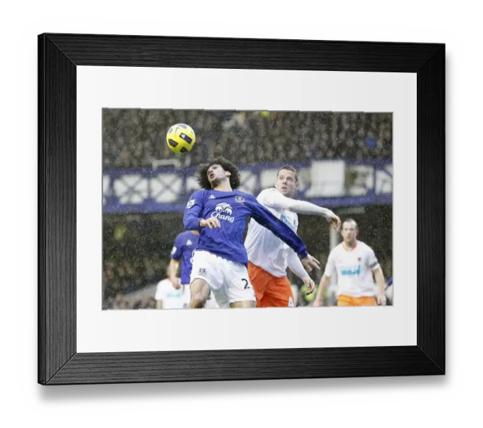 Framed Print : Barclays Premier League - Everton v Blackpool - Goodison Park Framed Print : Barclays Premier League - Everton v Blackpool - Goodison Park