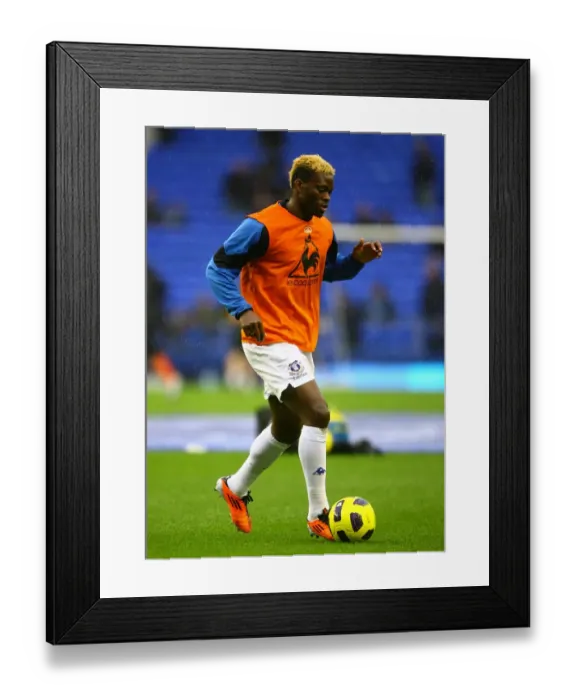 Framed Print : Louis Saha's Unforgettable Strike: Everton vs. Blackpool in Barclays Premier League (5 February 2011) Framed Print : Louis Saha's Unforgettable Strike: Everton vs. Blackpool in Barclays Premier League (5 February 2011)