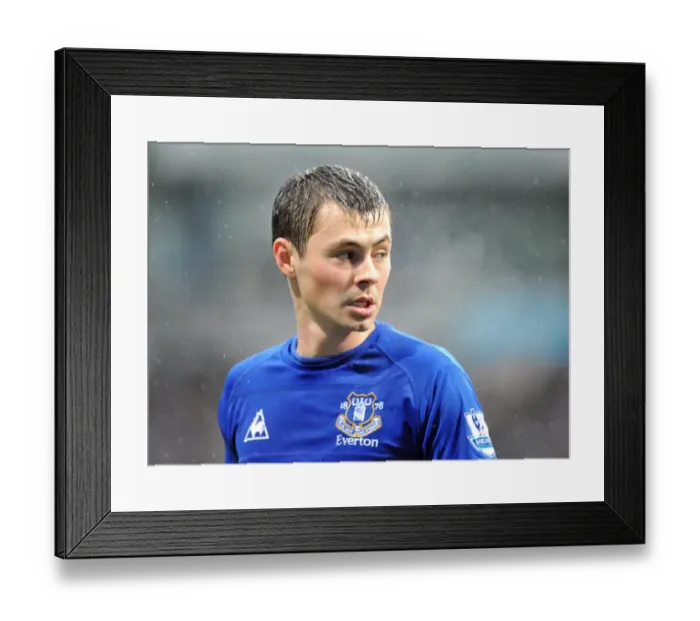 Framed Print : Diniyar Bilyaletdinov in Action: Everton vs. Bolton Wanderers, Barclays Premier League, Reebok Stadium Framed Print : Diniyar Bilyaletdinov in Action: Everton vs. Bolton Wanderers, Barclays Premier League, Reebok Stadium