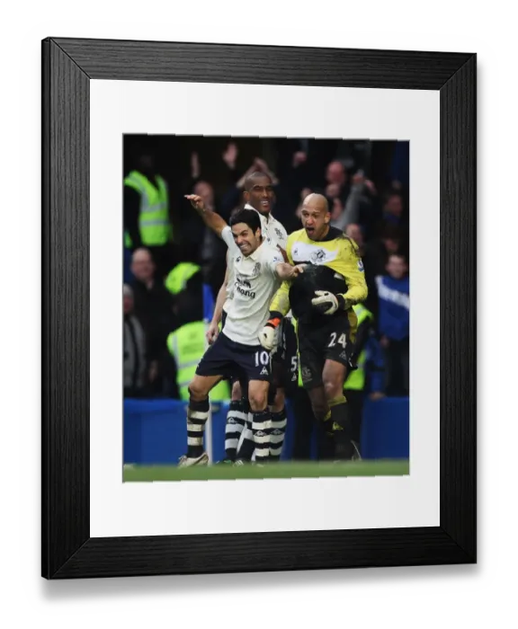 Framed Print : Celebrating FA Cup Glory: Tim Howard and Mikel Arteta's Triumphant Moment after Everton's Victory over Chelsea (February 19, 2011) Framed Print : Celebrating FA Cup Glory: Tim Howard and Mikel Arteta's Triumphant Moment after Everton's Victory over Chelsea (February 19, 2011)