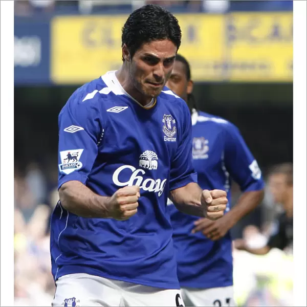 Mikel Arteta's Dramatic Penalty: Everton's Thrilling Victory Over Portsmouth (5 / 5 / 07)