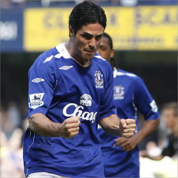 Mikel Arteta's Dramatic Penalty: Everton's Thrilling Victory Over Portsmouth (5 / 5 / 07)
