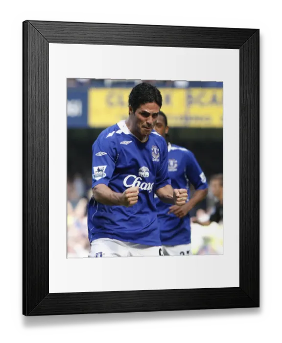 Framed Print : Mikel Arteta's Dramatic Penalty: Everton's Thrilling Victory Over Portsmouth (5 / 5 / 07) Framed Print : Mikel Arteta's Dramatic Penalty: Everton's Thrilling Victory Over Portsmouth (5 / 5 / 07)