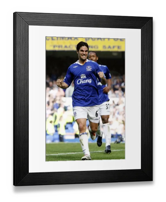 Framed Print : Everton v Portsmouth - Mikel Arteta celebrates scoring Framed Print : Everton v Portsmouth - Mikel Arteta celebrates scoring