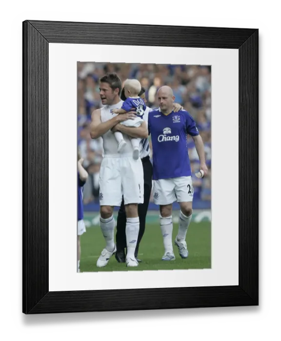 Framed Print : Everton FC: Champions Triumph - Lap of Honor at Goodison Park (5 / 5 / 07) Framed Print : Everton FC: Champions Triumph - Lap of Honor at Goodison Park (5 / 5 / 07)