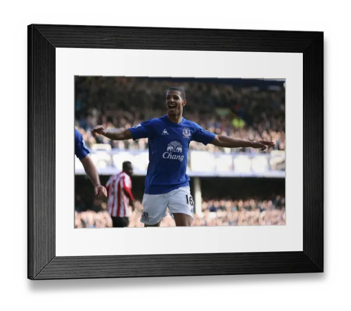 Framed Print : Jermaine Beckford's Brace: Everton's Dominance Over Sunderland in 2011 Premier League Framed Print : Jermaine Beckford's Brace: Everton's Dominance Over Sunderland in 2011 Premier League