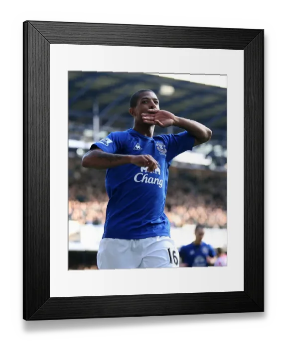 Framed Print : Everton's Jermaine Beckford Scores Brace: Everton FC vs Sunderland, Barclays Premier League - Goodison Park (26 February 2011) Framed Print : Everton's Jermaine Beckford Scores Brace: Everton FC vs Sunderland, Barclays Premier League - Goodison Park (26 February 2011)