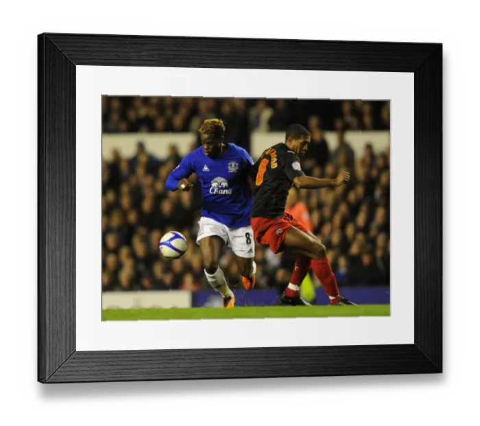 Framed Print : Everton vs Reading FA Cup Clash: Saha vs Leigertwood's Intense Battle for Ball Possession (5th Round, Goodison Park, 01 March 2011) Framed Print : Everton vs Reading FA Cup Clash: Saha vs Leigertwood's Intense Battle for Ball Possession (5th Round, Goodison Park, 01 March 2011)
