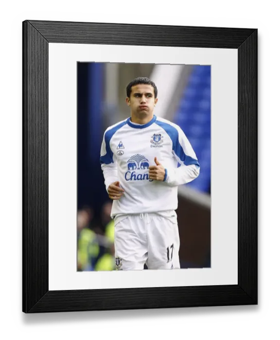 Framed Print : Tim Cahill's Thunderbolt: Everton's Unforgettable Victory Over Fulham (19 March 2011, Goodison Park)