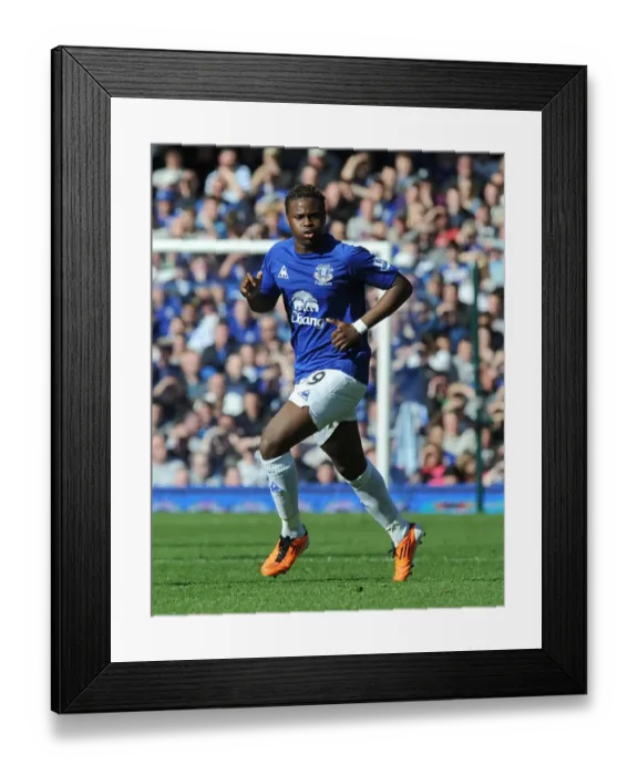 Framed Print : Magaye Gueye in Action: Everton vs Aston Villa, Barclays Premier League (04.04.2011), Goodison Park Framed Print : Magaye Gueye in Action: Everton vs Aston Villa, Barclays Premier League (04.04.2011), Goodison Park