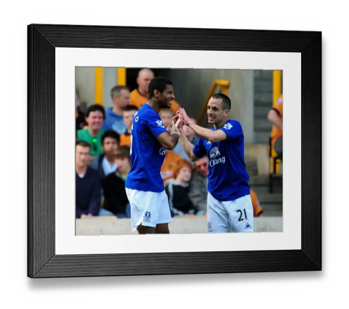 Framed Print : Barclays Premier League - Wolverhampton Wanderers v Everton - Molineux Framed Print : Barclays Premier League - Wolverhampton Wanderers v Everton - Molineux