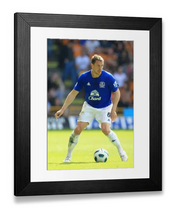 Framed Print : Phil Jagielka in Action: Everton vs. Wolverhampton Wanderers, Barclays Premier League (09.04.2011) Framed Print : Phil Jagielka in Action: Everton vs. Wolverhampton Wanderers, Barclays Premier League (09.04.2011)