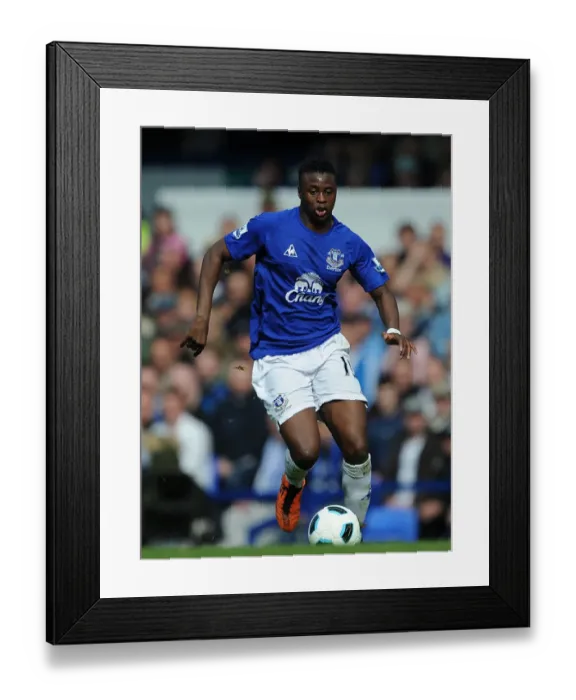 Framed Print : Magaye Gueye's Thrilling Performance: Everton vs. Blackburn Rovers (BPL, 16 April 2011)