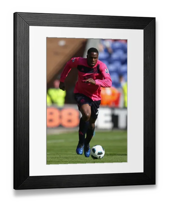 Framed Print : Everton's Victor Anichebe in Thrilling Action against Wigan Athletic (Barclays Premier League, 30 April 2011)
