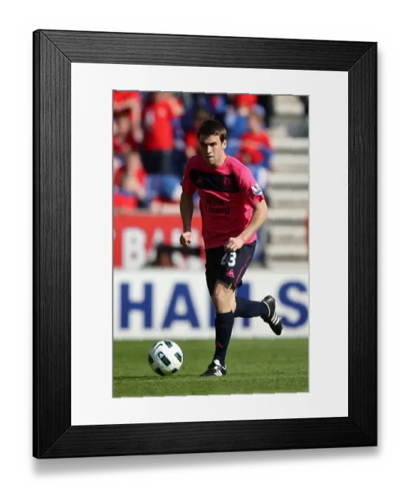 Framed Print : Seamus Coleman in Action: Everton vs. Wigan Athletic, Barclays Premier League (30 April 2011) Framed Print : Seamus Coleman in Action: Everton vs. Wigan Athletic, Barclays Premier League (30 April 2011)