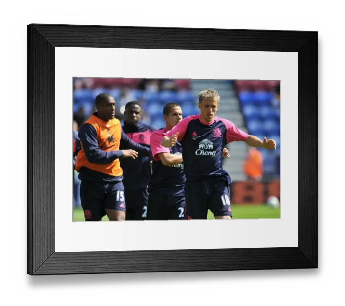 Framed Print : Everton Football Club: Phil Neville and Team Warm Up Before Wigan Athletic Clash (BPL - 30 April 2011) Framed Print : Everton Football Club: Phil Neville and Team Warm Up Before Wigan Athletic Clash (BPL - 30 April 2011)