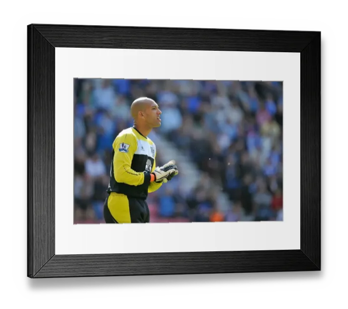 Framed Print : Tim Howard in Action: Everton vs. Wigan Athletic, Barclays Premier League (30 April 2011)