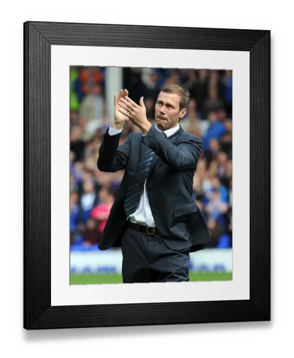 Framed Print : Barclays Premier League - Everton v Manchester City - Goodison Park Framed Print : Barclays Premier League - Everton v Manchester City - Goodison Park