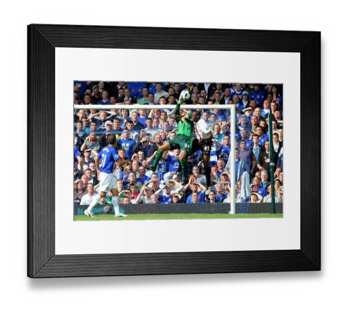 Framed Print : Tim Howard's Heroic Save: Everton vs. Manchester City's Mario Balotelli (07 May 2011) Framed Print : Tim Howard's Heroic Save: Everton vs. Manchester City's Mario Balotelli (07 May 2011)