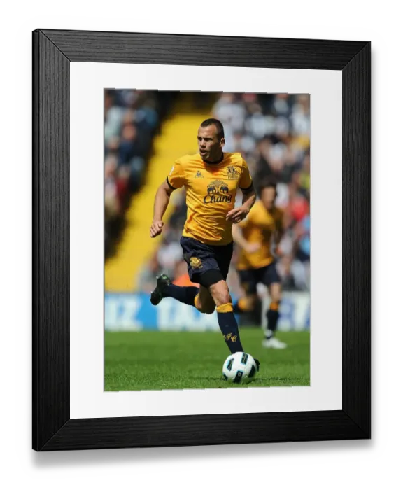 Framed Print : Everton's Triumph: Johnny Heitinga Leads Everton to Victory over West Bromwich Albion (May 14, 2011) - Barclays Premier League Framed Print : Everton's Triumph: Johnny Heitinga Leads Everton to Victory over West Bromwich Albion (May 14, 2011) - Barclays Premier League