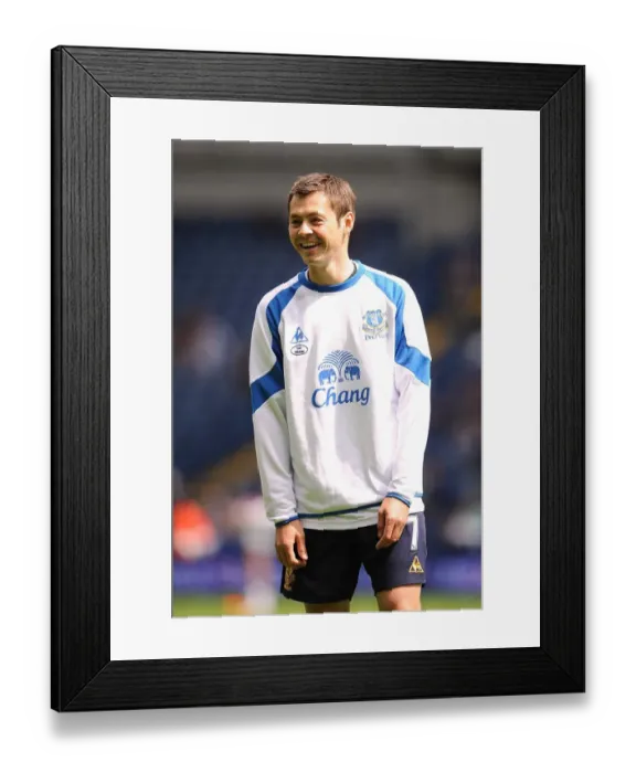 Framed Print : May 2011: Diniyar Bilyaletdinov vs. West Bromwich Albion - Everton's Premier League Showdown Framed Print : May 2011: Diniyar Bilyaletdinov vs. West Bromwich Albion - Everton's Premier League Showdown