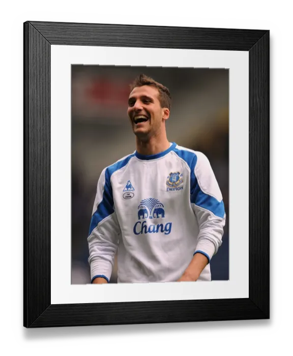 Framed Print : Apostolos Vellios Leads Everton's Charge Against West Bromwich Albion in Premier League Showdown (14 May 2011) Framed Print : Apostolos Vellios Leads Everton's Charge Against West Bromwich Albion in Premier League Showdown (14 May 2011)
