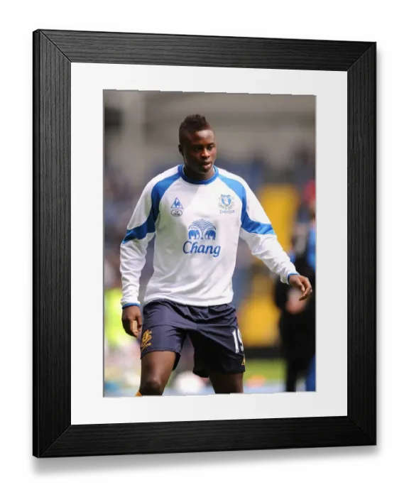 Framed Print : Magaye Gueye's Leading Performance: Everton's Victory Over West Bromwich Albion (May 14, 2011) Framed Print : Magaye Gueye's Leading Performance: Everton's Victory Over West Bromwich Albion (May 14, 2011)