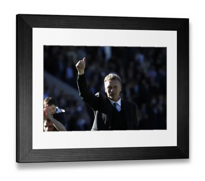 Framed Print : David Moyes Premier League Triumph: Everton Celebrates Victory Over Chelsea (22 May 2011) Framed Print : David Moyes Premier League Triumph: Everton Celebrates Victory Over Chelsea (22 May 2011)