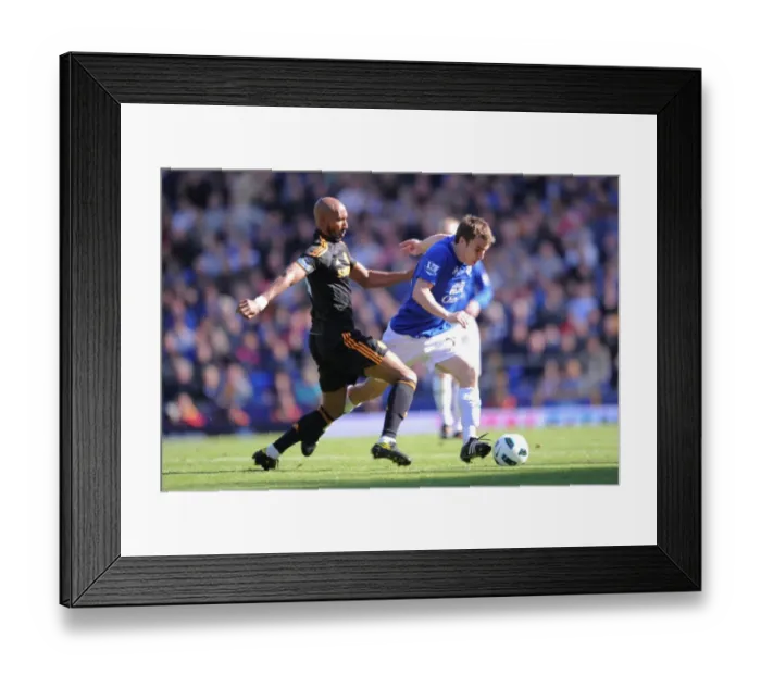 Framed Print : Clash at Goodison Park: Seamus Coleman vs. Nicolas Anelka - Everton vs. Chelsea, Premier League Showdown (22 May 2011) Framed Print : Clash at Goodison Park: Seamus Coleman vs. Nicolas Anelka - Everton vs. Chelsea, Premier League Showdown (22 May 2011)