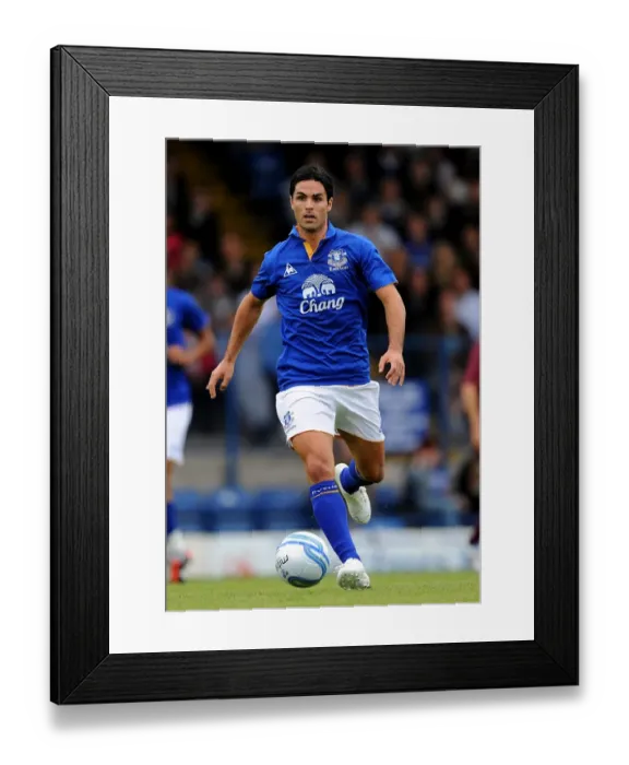Framed Print : Mikel Arteta Leads Everton FC in Pre-Season Friendly Against Bury at Gigg Lane (2011) Framed Print : Mikel Arteta Leads Everton FC in Pre-Season Friendly Against Bury at Gigg Lane (2011)
