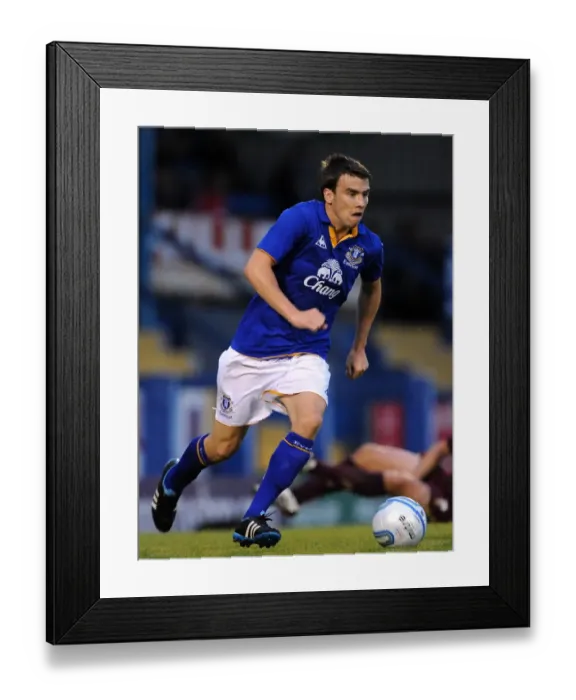 Framed Print : Seamus Coleman's Explosive Debut: Everton's Triumph Over Bury (15 July 2011) Framed Print : Seamus Coleman's Explosive Debut: Everton's Triumph Over Bury (15 July 2011)