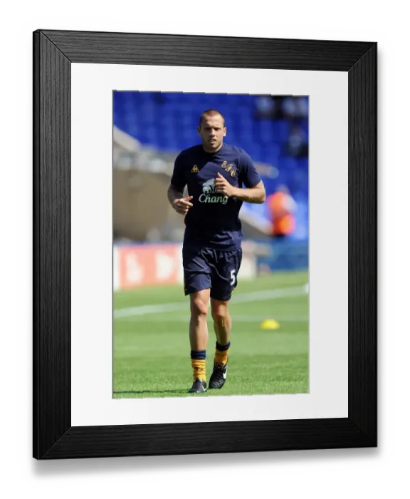 Framed Print : John Heitinga in Action: Everton vs Birmingham City (30 July 2011) Framed Print : John Heitinga in Action: Everton vs Birmingham City (30 July 2011)