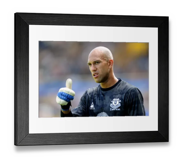 Framed Print : Tim Howard in Action: Everton vs Birmingham City Pre-Season Friendly (30 July 2011) Framed Print : Tim Howard in Action: Everton vs Birmingham City Pre-Season Friendly (30 July 2011)